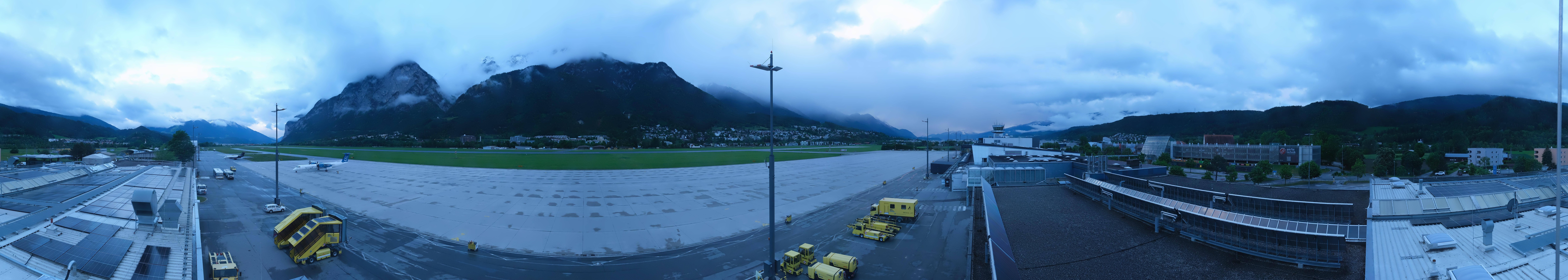 Archiv Foto Webcam Panorama Innsbruck Flughafen