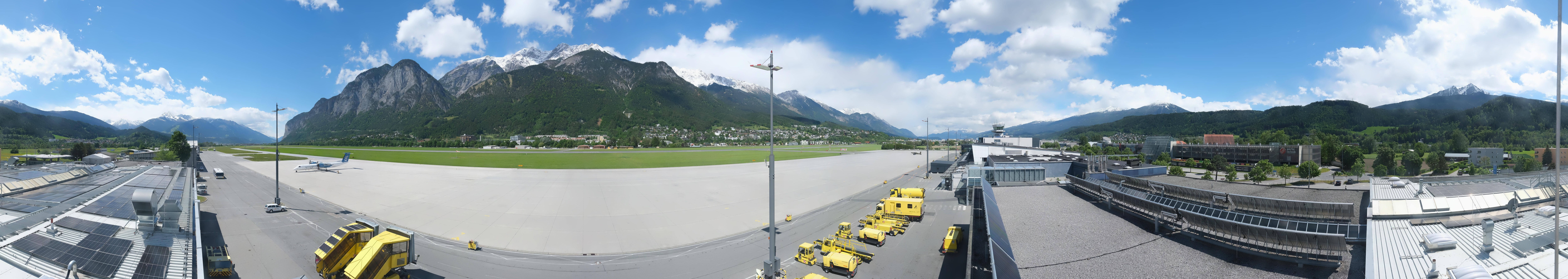 Archiv Foto Webcam Panorama Innsbruck Flughafen