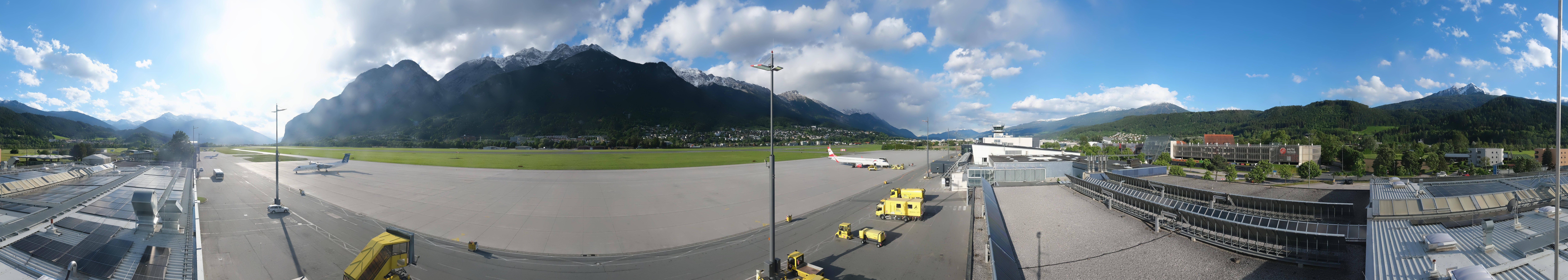 Archived image Webcam Airport Innsbruck Panorama