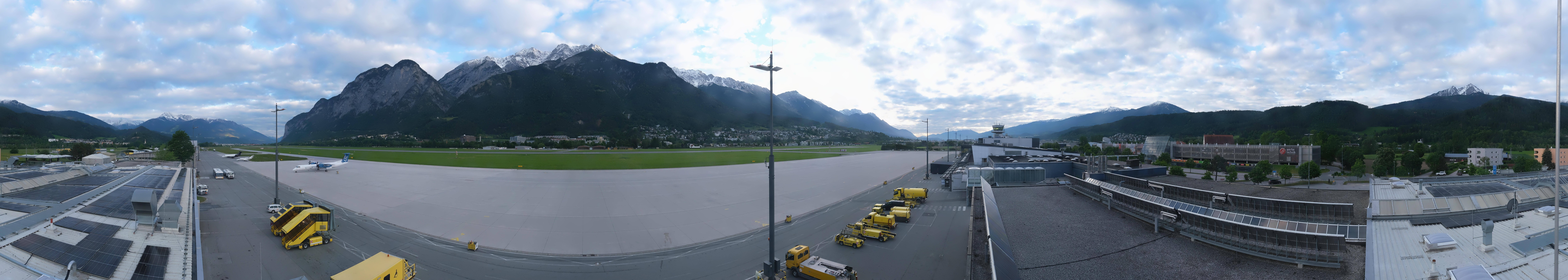 Archiv Foto Webcam Panorama Innsbruck Flughafen
