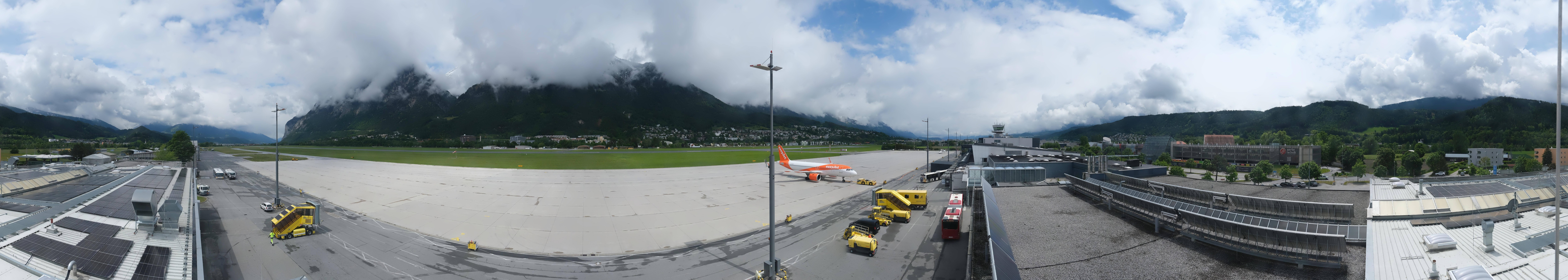 Archived image Webcam Airport Innsbruck Panorama