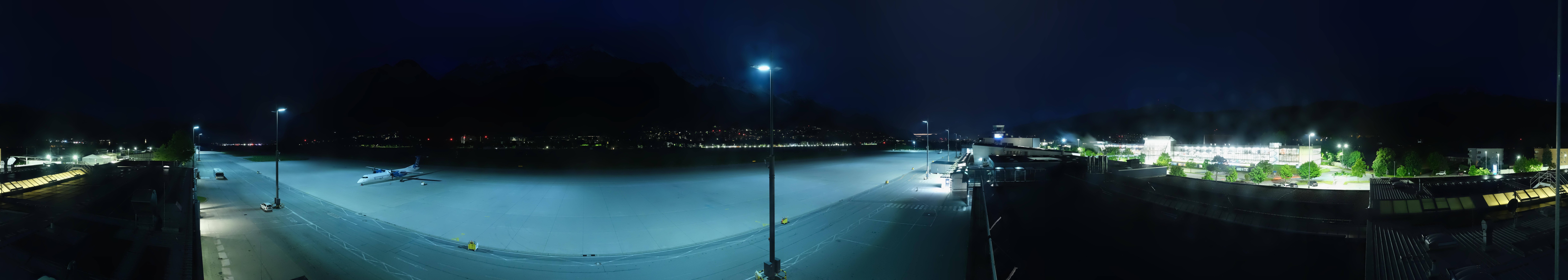 Archived image Webcam Airport Innsbruck Panorama