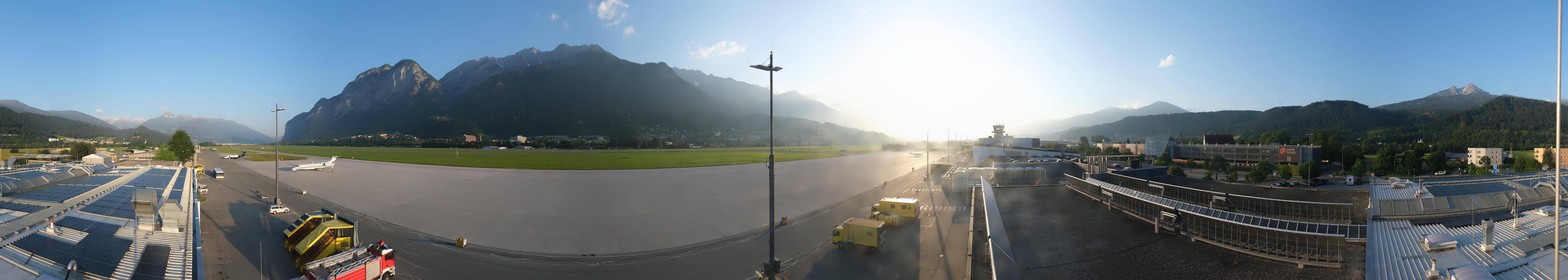 Archiv Foto Webcam Panorama Innsbruck Flughafen