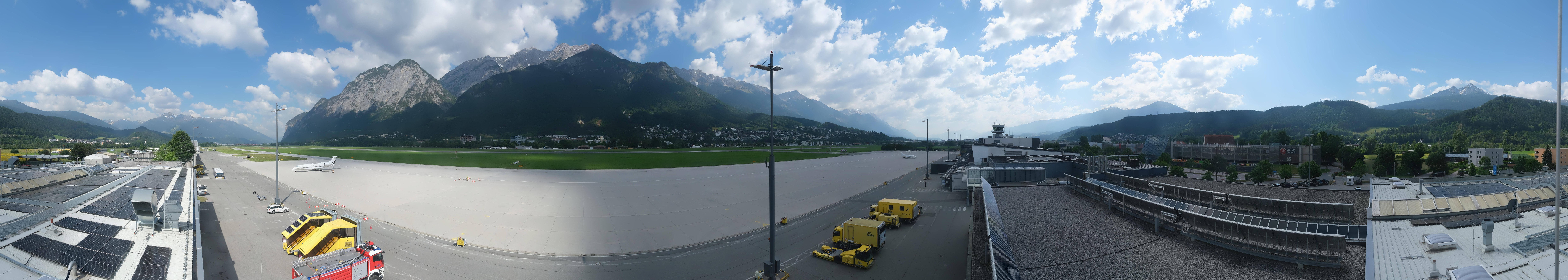 Archiv Foto Webcam Panorama Innsbruck Flughafen