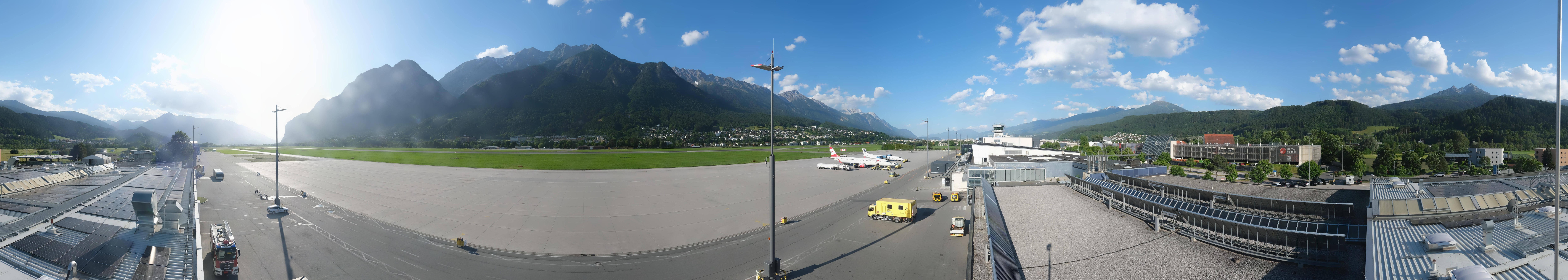 Archiv Foto Webcam Panorama Innsbruck Flughafen