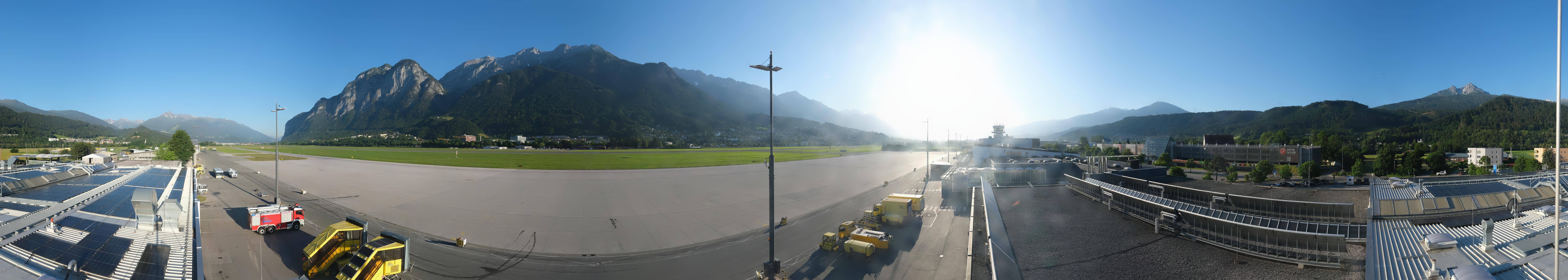 Archived image Webcam Airport Innsbruck Panorama