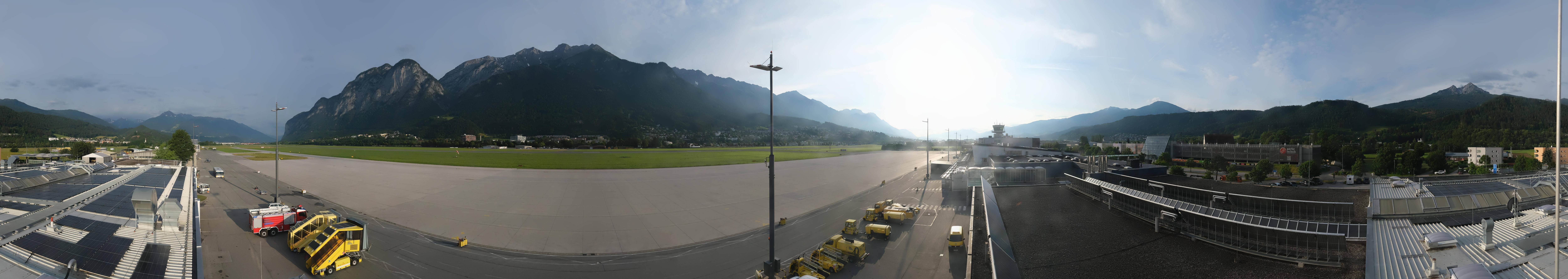 Archiv Foto Webcam Panorama Innsbruck Flughafen
