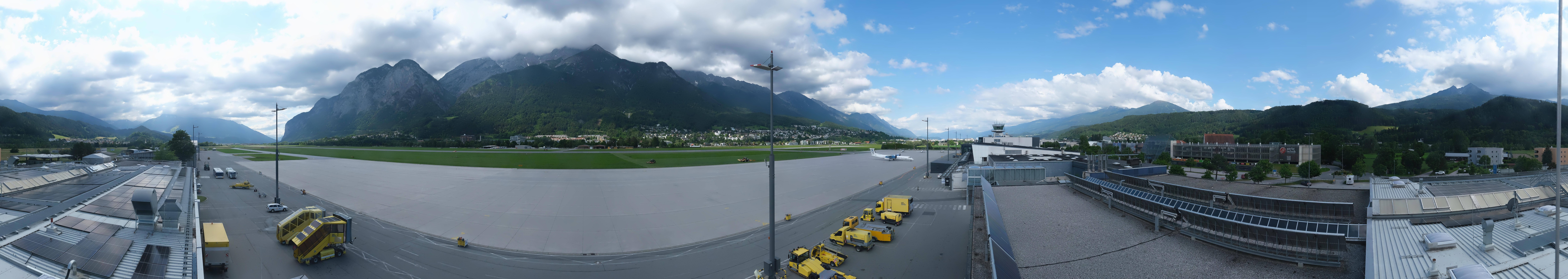 Archiv Foto Webcam Panorama Innsbruck Flughafen