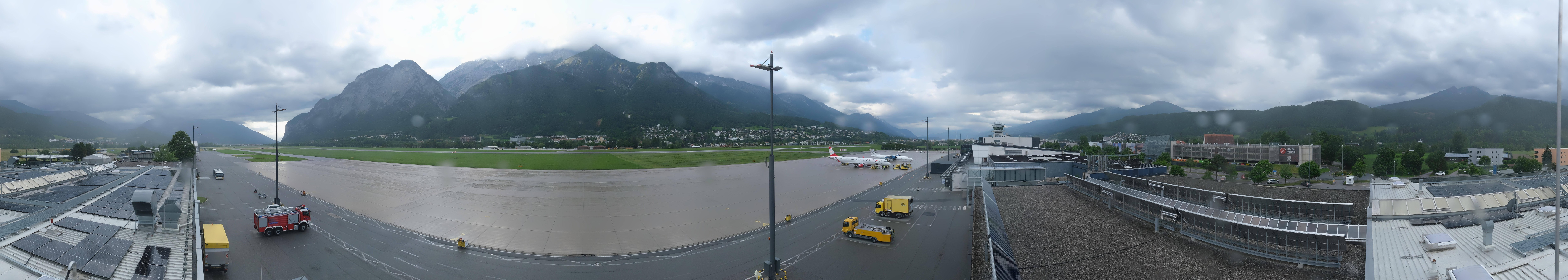 Archiv Foto Webcam Panorama Innsbruck Flughafen