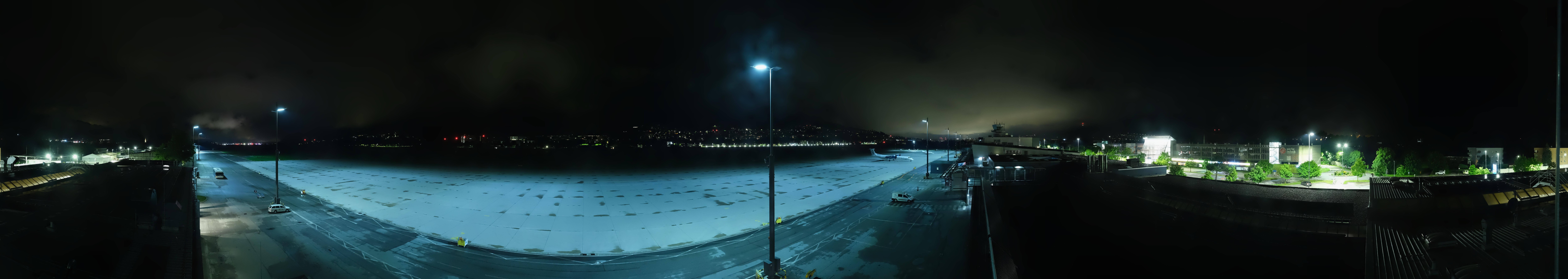 Archived image Webcam Airport Innsbruck Panorama
