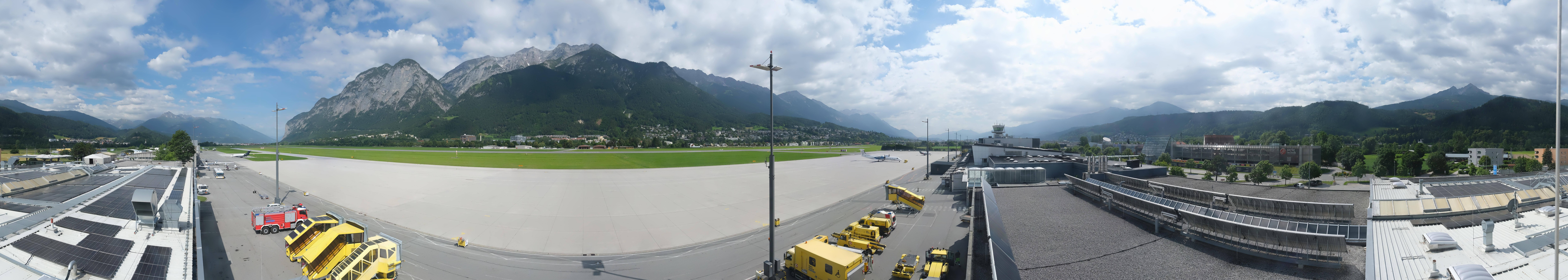 Archiv Foto Webcam Panorama Innsbruck Flughafen