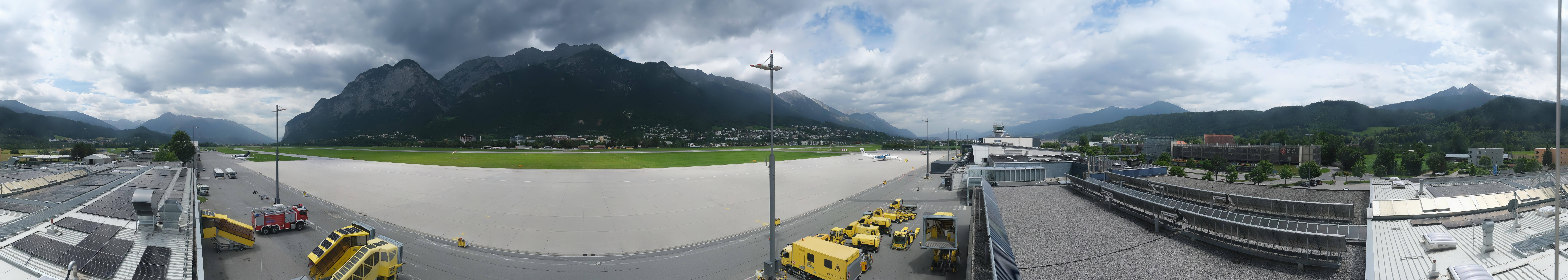 Archiv Foto Webcam Panorama Innsbruck Flughafen