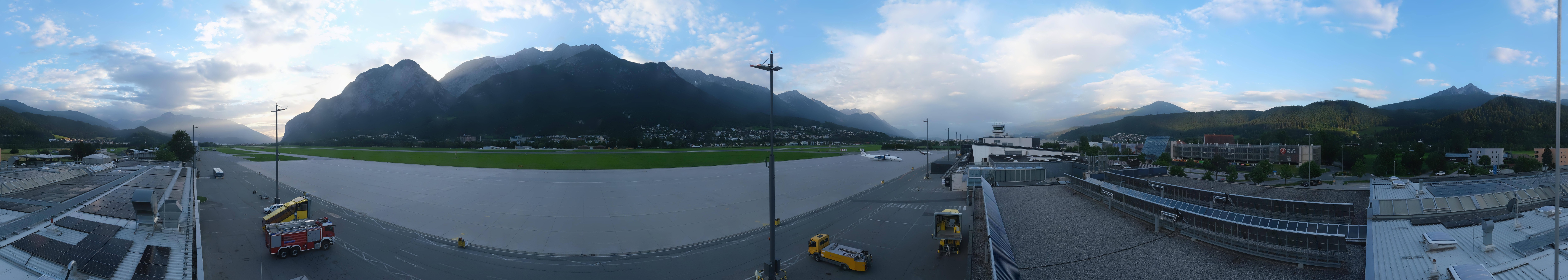 Archiv Foto Webcam Panorama Innsbruck Flughafen