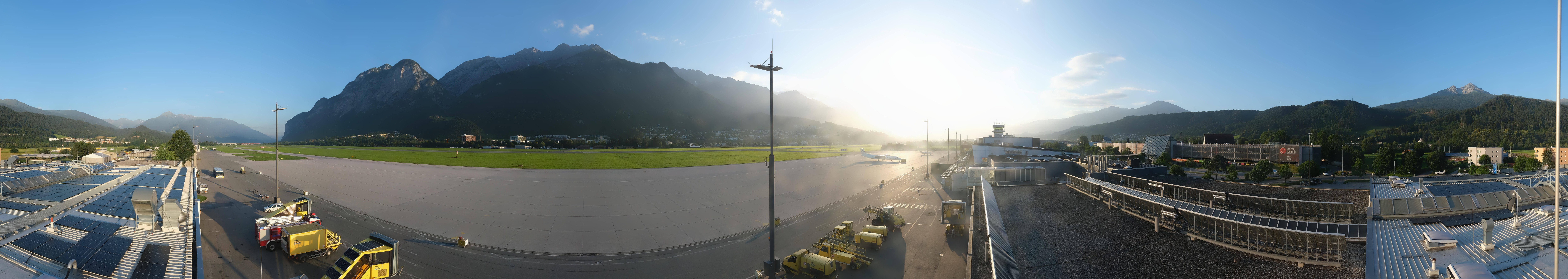 Archiv Foto Webcam Panorama Innsbruck Flughafen