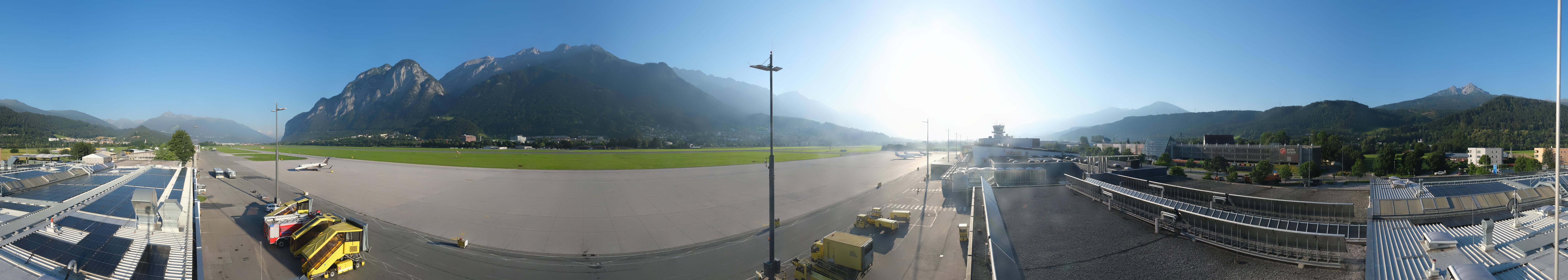 Archiv Foto Webcam Panorama Innsbruck Flughafen