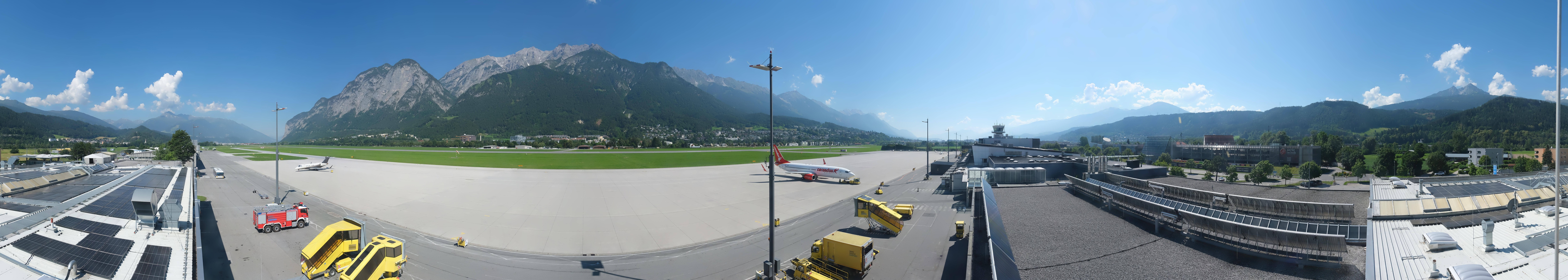 Archiv Foto Webcam Panorama Innsbruck Flughafen