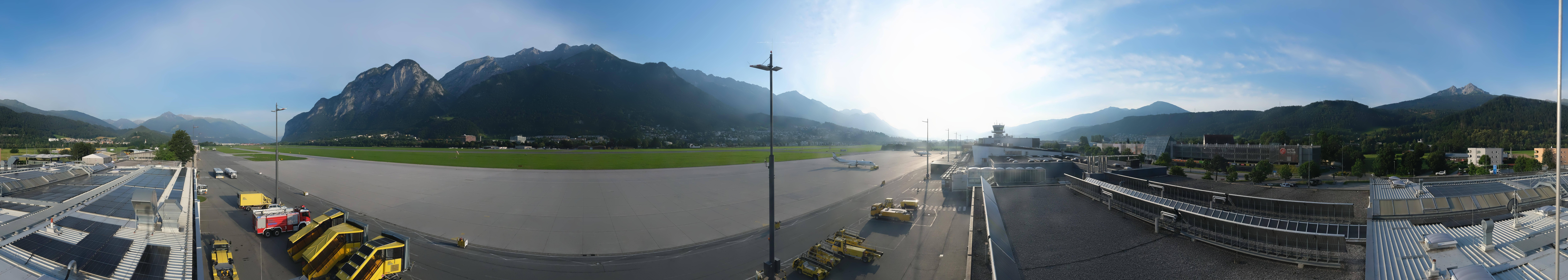 Archiv Foto Webcam Panorama Innsbruck Flughafen