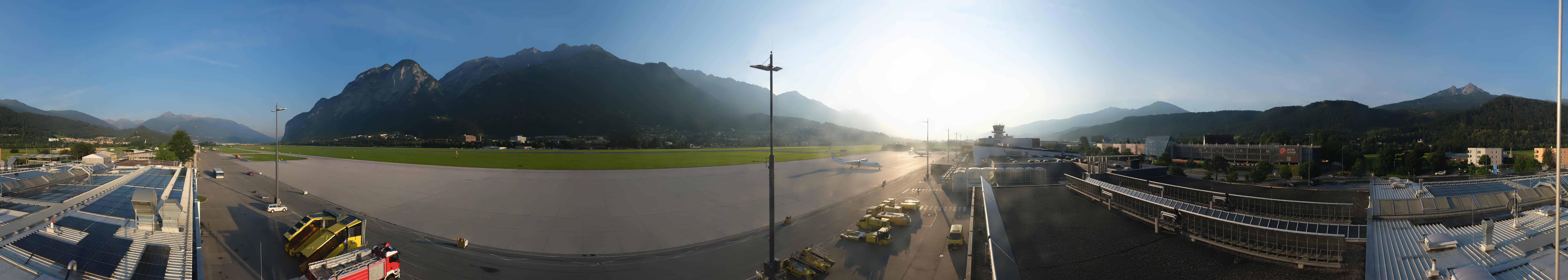 Archiv Foto Webcam Panorama Innsbruck Flughafen