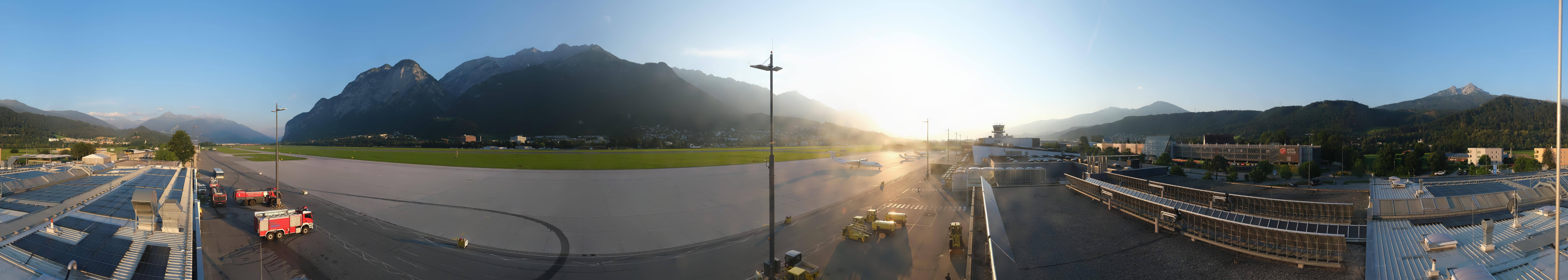 Archiv Foto Webcam Panorama Innsbruck Flughafen