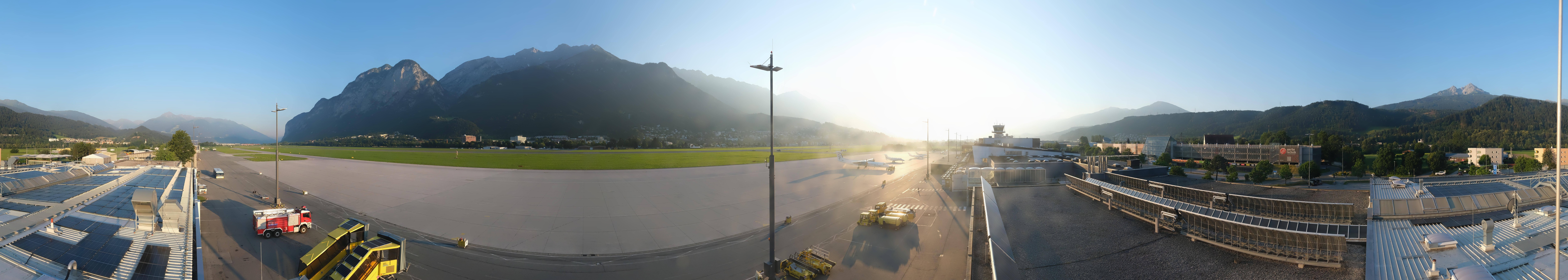 Archiv Foto Webcam Panorama Innsbruck Flughafen