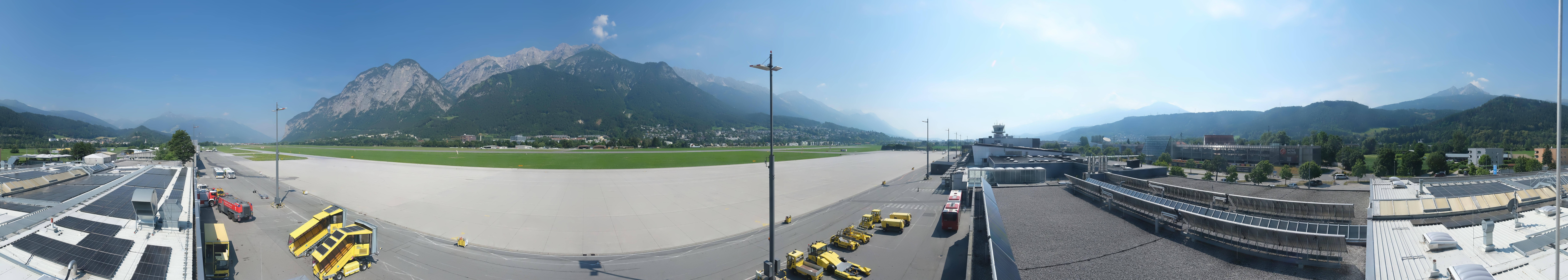Archiv Foto Webcam Panorama Innsbruck Flughafen