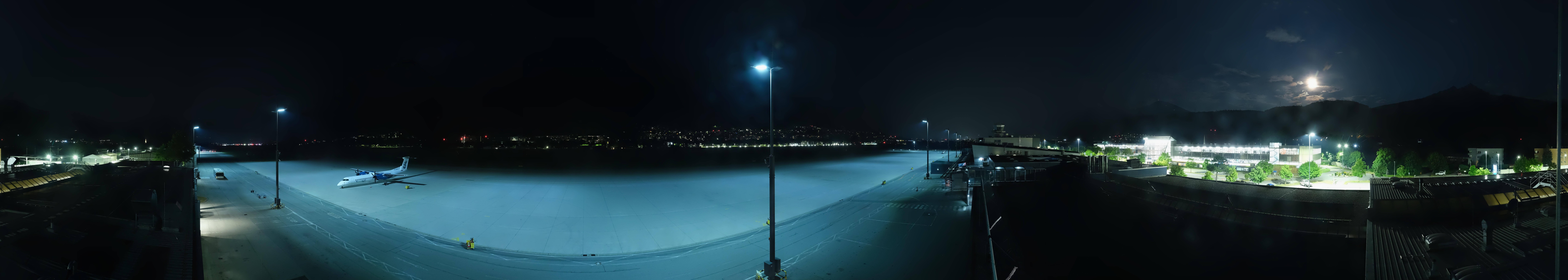 Archived image Webcam Airport Innsbruck Panorama