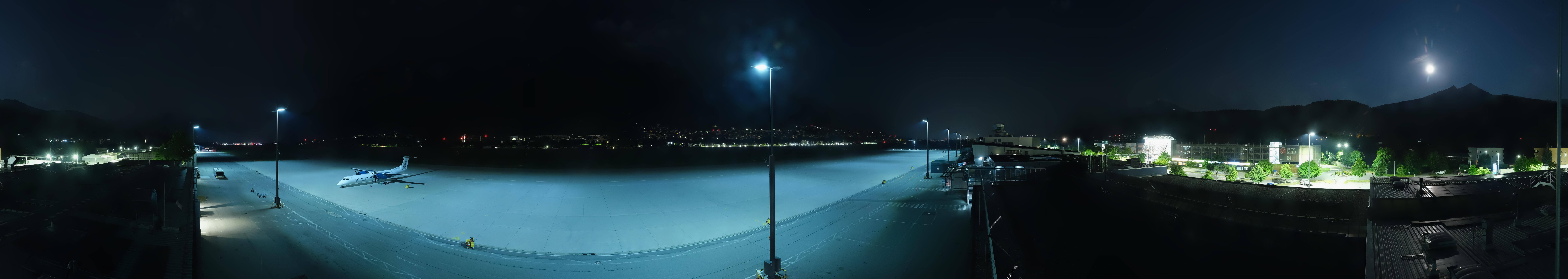 Archived image Webcam Airport Innsbruck Panorama