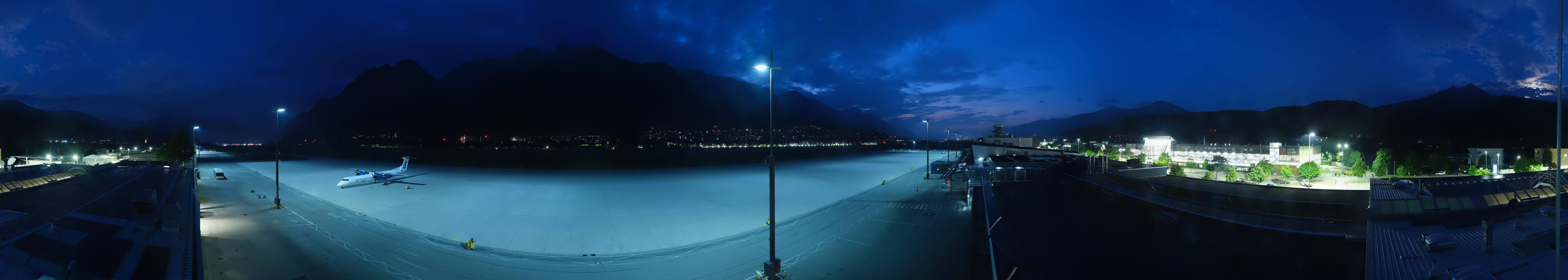 Archived image Webcam Airport Innsbruck Panorama
