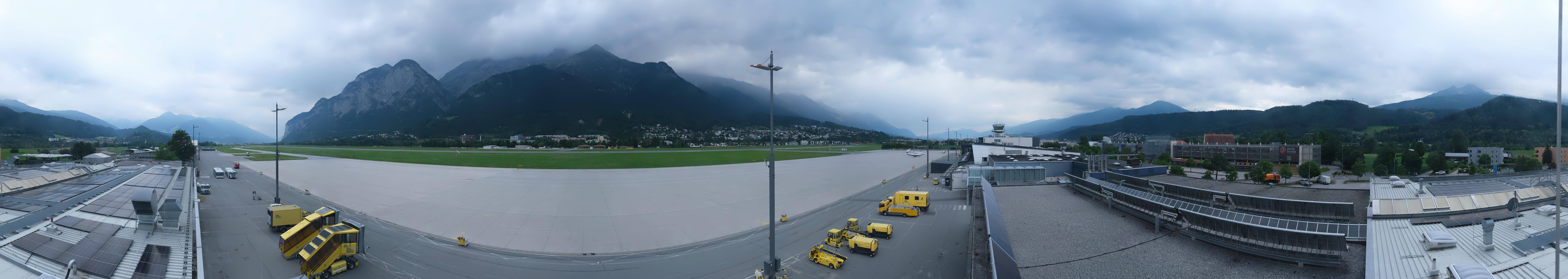 Archiv Foto Webcam Panorama Innsbruck Flughafen