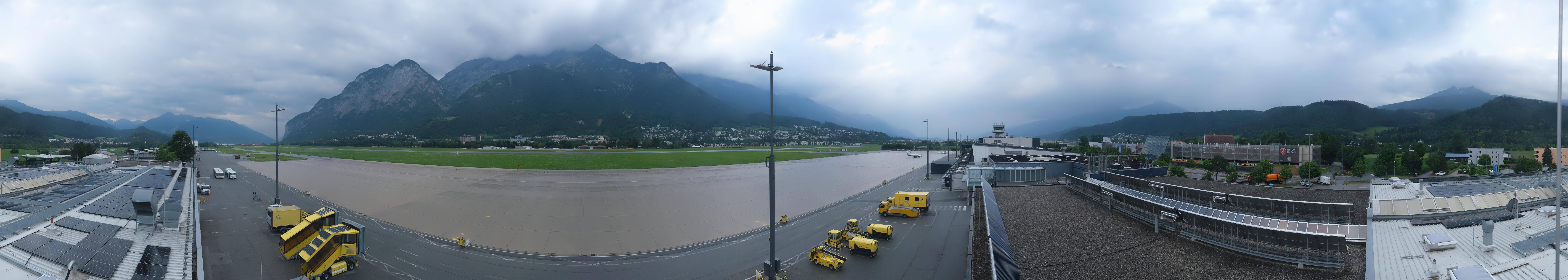 Archiv Foto Webcam Panorama Innsbruck Flughafen