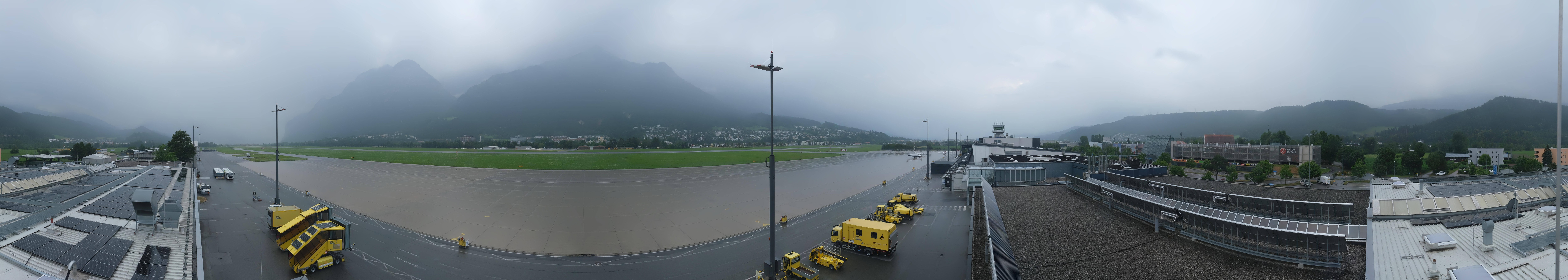 Archiv Foto Webcam Panorama Innsbruck Flughafen