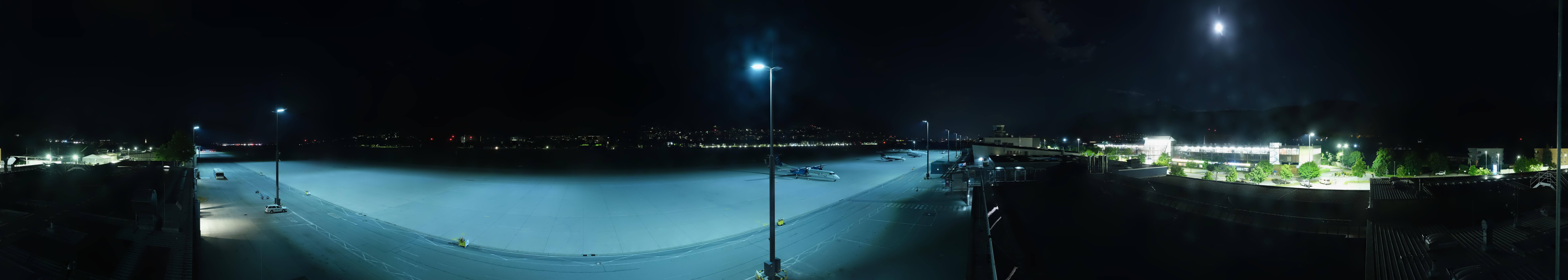 Archived image Webcam Airport Innsbruck Panorama