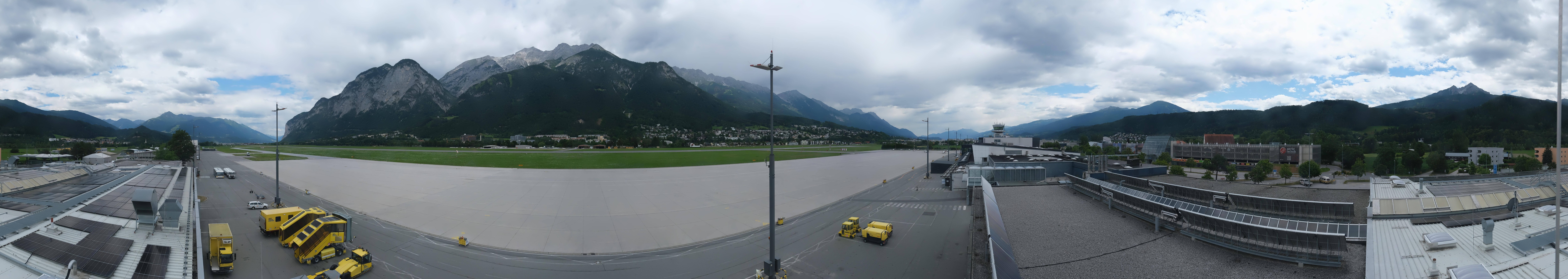 Archived image Webcam Airport Innsbruck Panorama