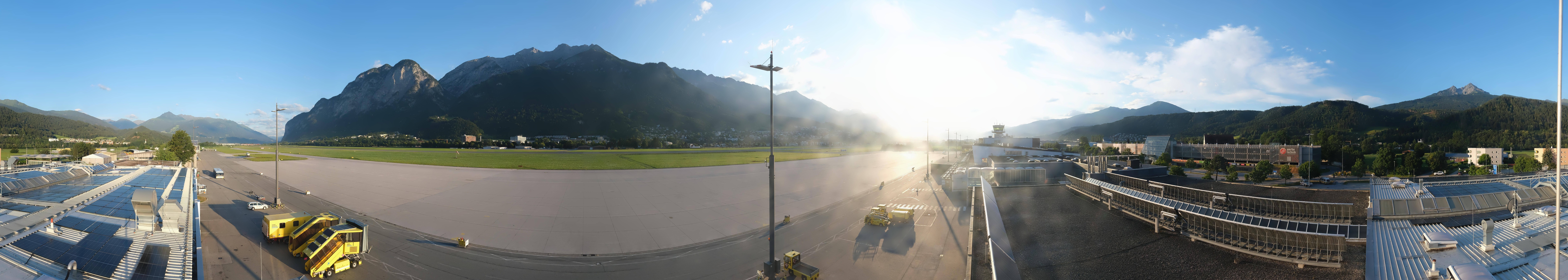 Archiv Foto Webcam Panorama Innsbruck Flughafen