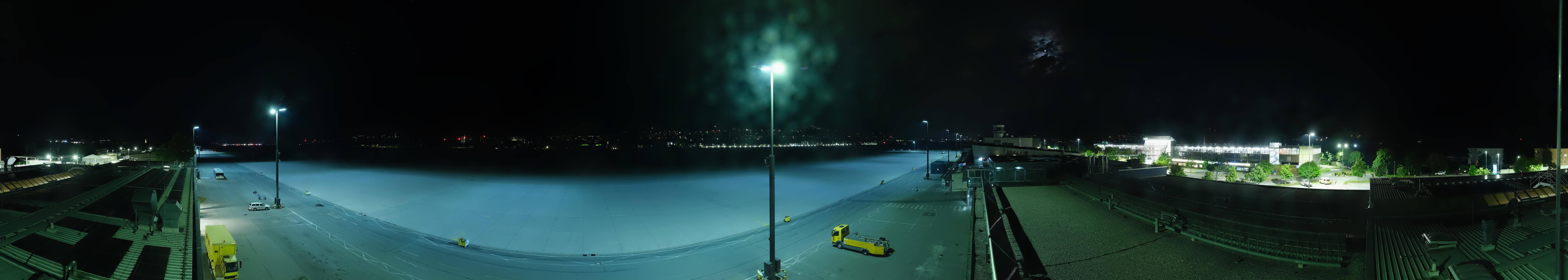 Archived image Webcam Airport Innsbruck Panorama