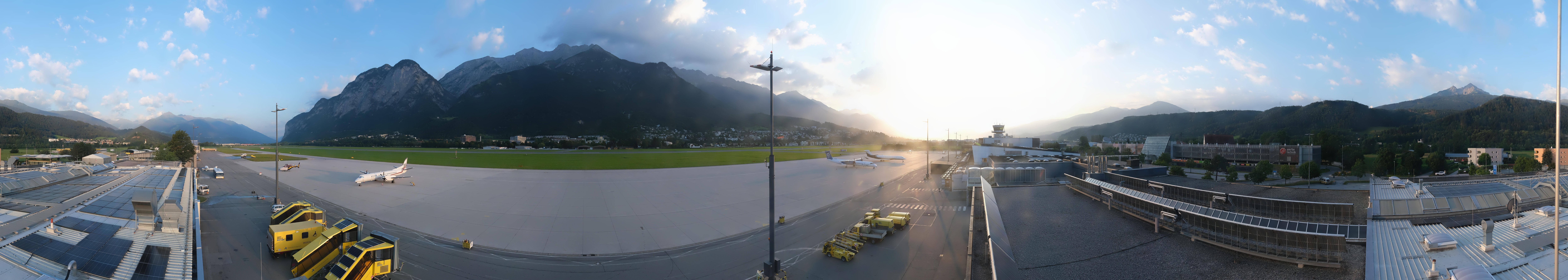 Archiv Foto Webcam Panorama Innsbruck Flughafen