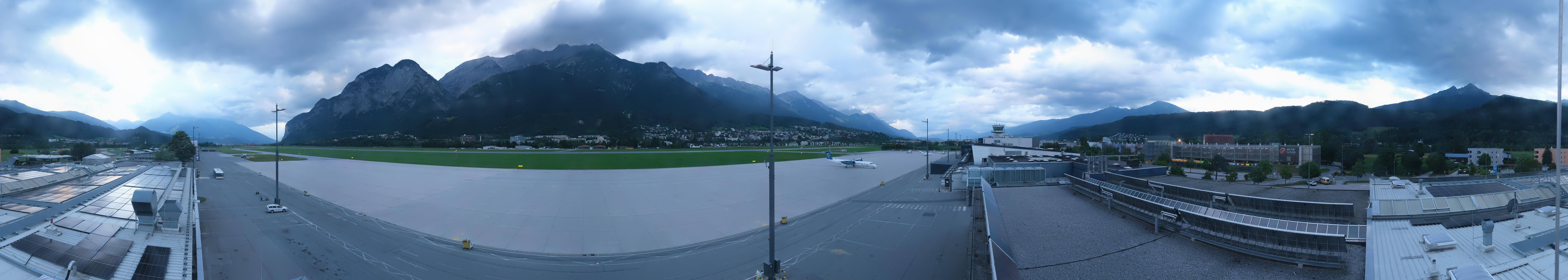 Archiv Foto Webcam Panorama Innsbruck Flughafen