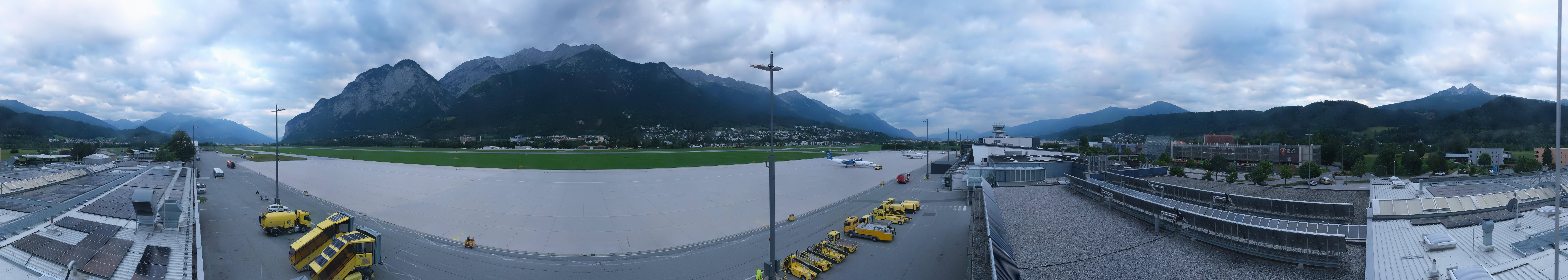 Archiv Foto Webcam Panorama Innsbruck Flughafen