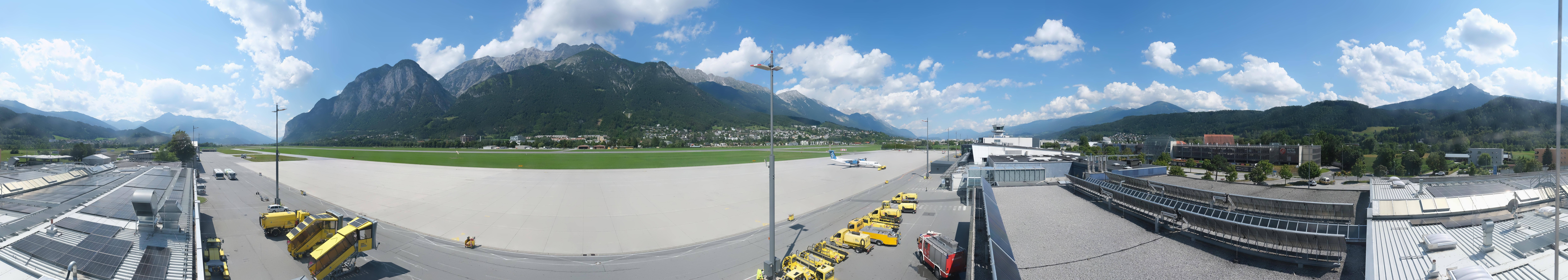 Archiv Foto Webcam Panorama Innsbruck Flughafen