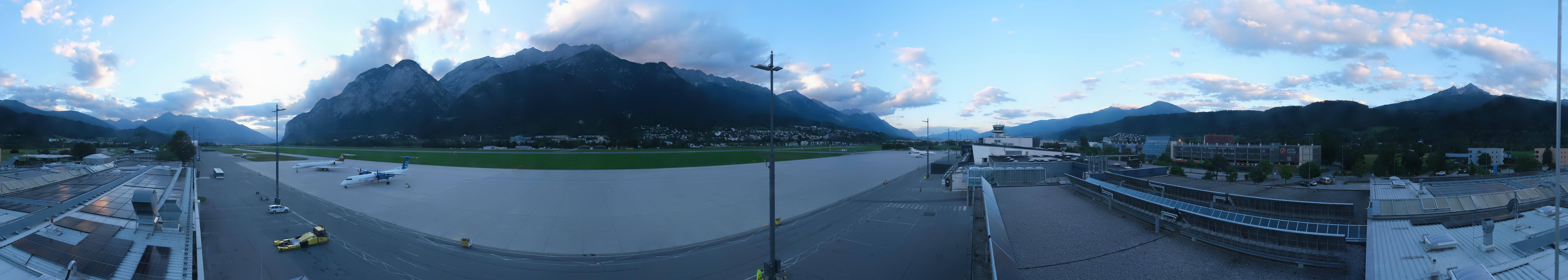Archiv Foto Webcam Panorama Innsbruck Flughafen