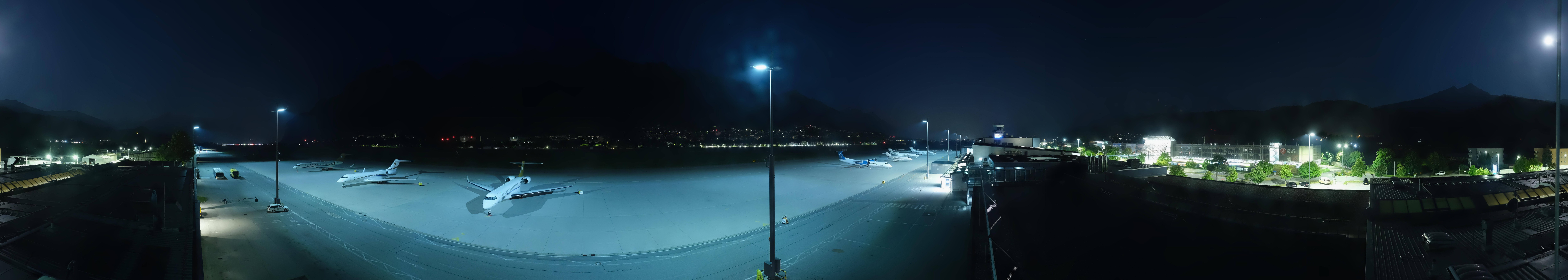 Archived image Webcam Airport Innsbruck Panorama