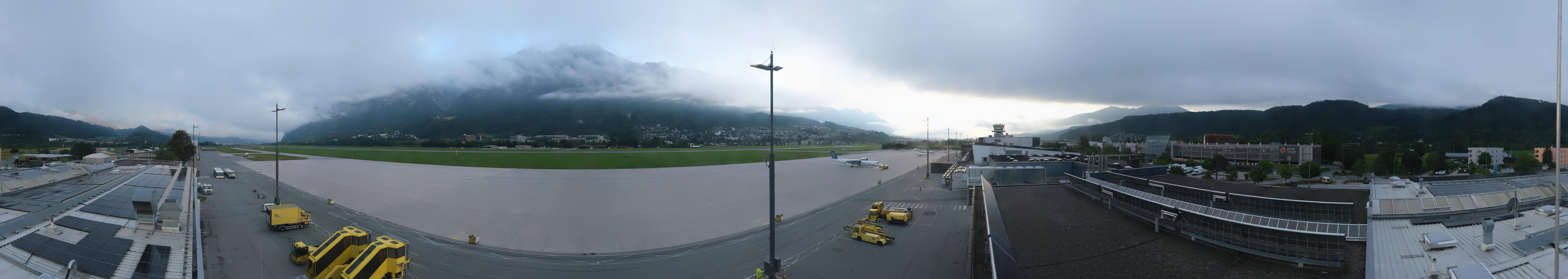 Archiv Foto Webcam Panorama Innsbruck Flughafen