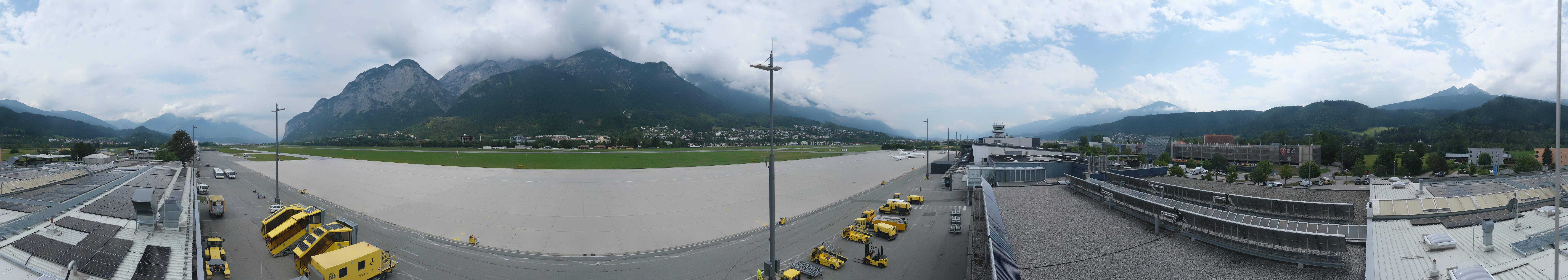 Archiv Foto Webcam Panorama Innsbruck Flughafen