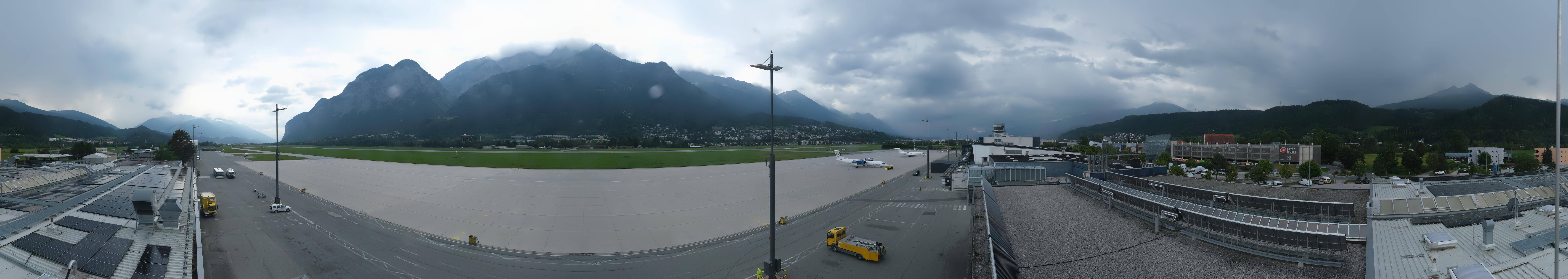 Archiv Foto Webcam Panorama Innsbruck Flughafen