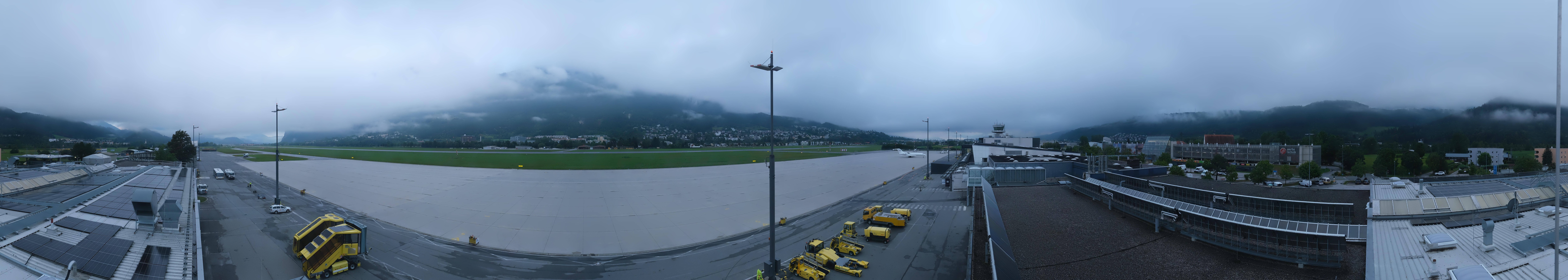 Archiv Foto Webcam Panorama Innsbruck Flughafen