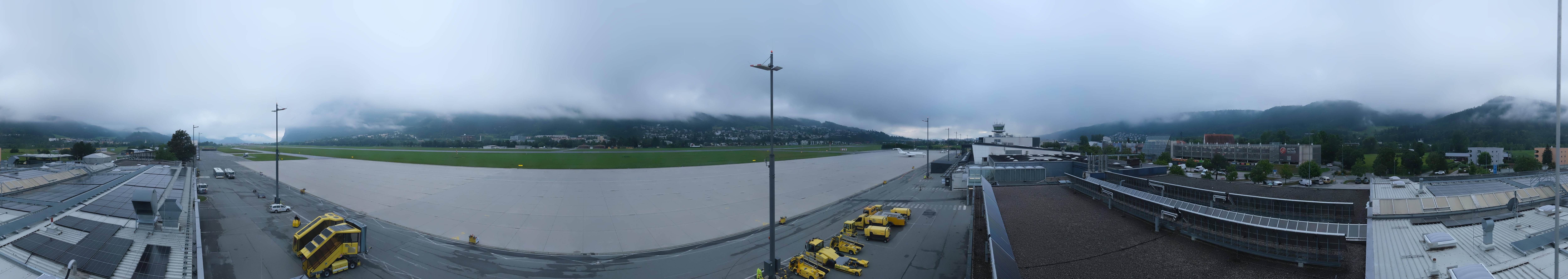 Archiv Foto Webcam Panorama Innsbruck Flughafen