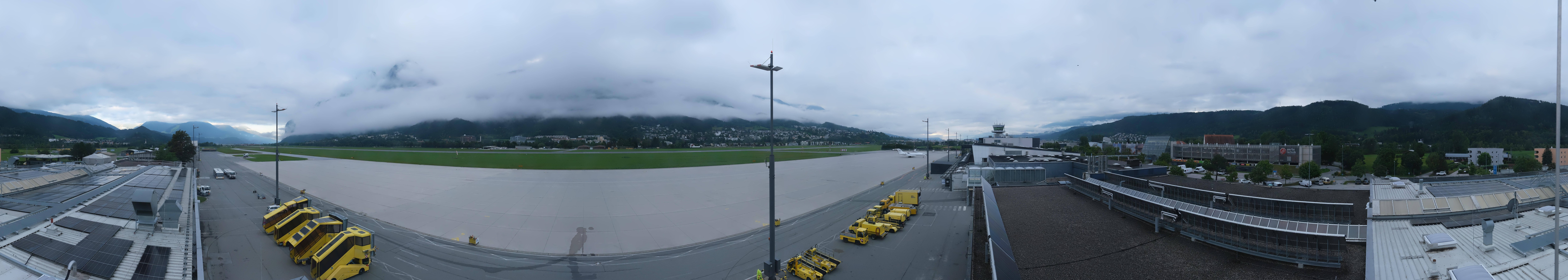 Archiv Foto Webcam Panorama Innsbruck Flughafen