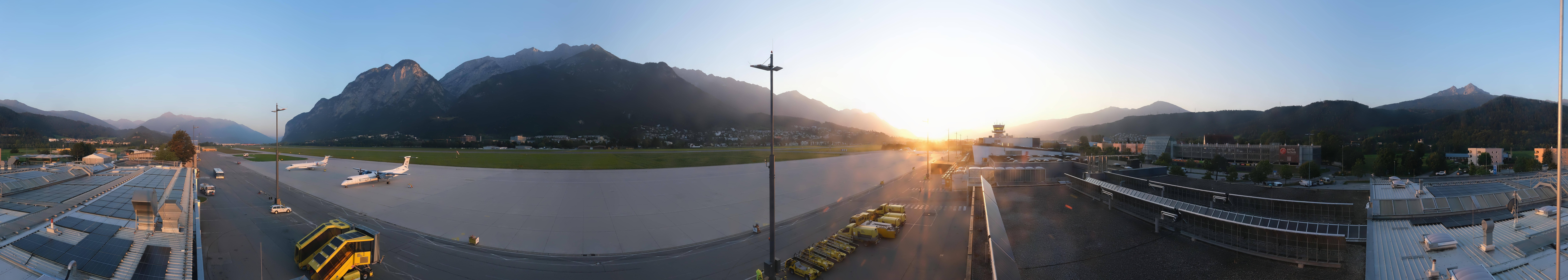 Archiv Foto Webcam Panorama Innsbruck Flughafen