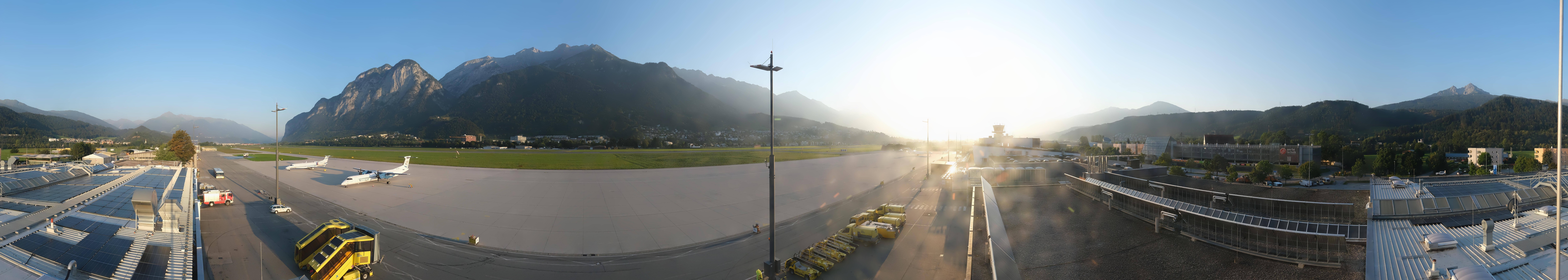 Archiv Foto Webcam Panorama Innsbruck Flughafen