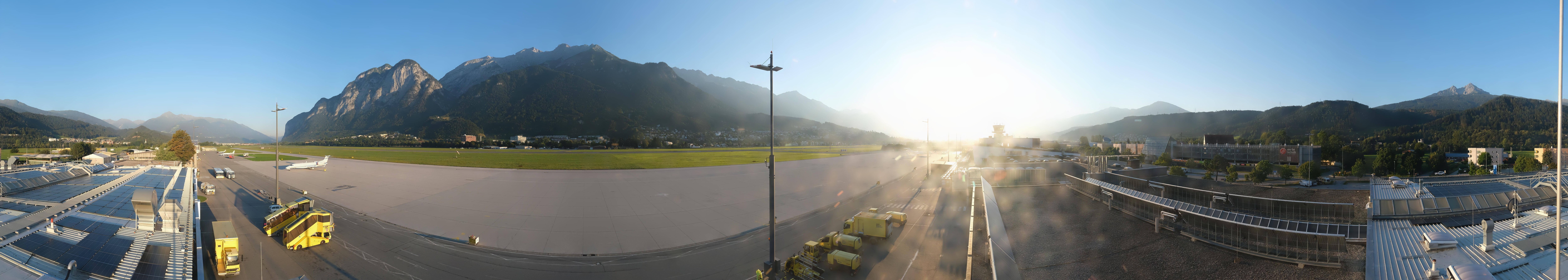 Archiv Foto Webcam Panorama Innsbruck Flughafen